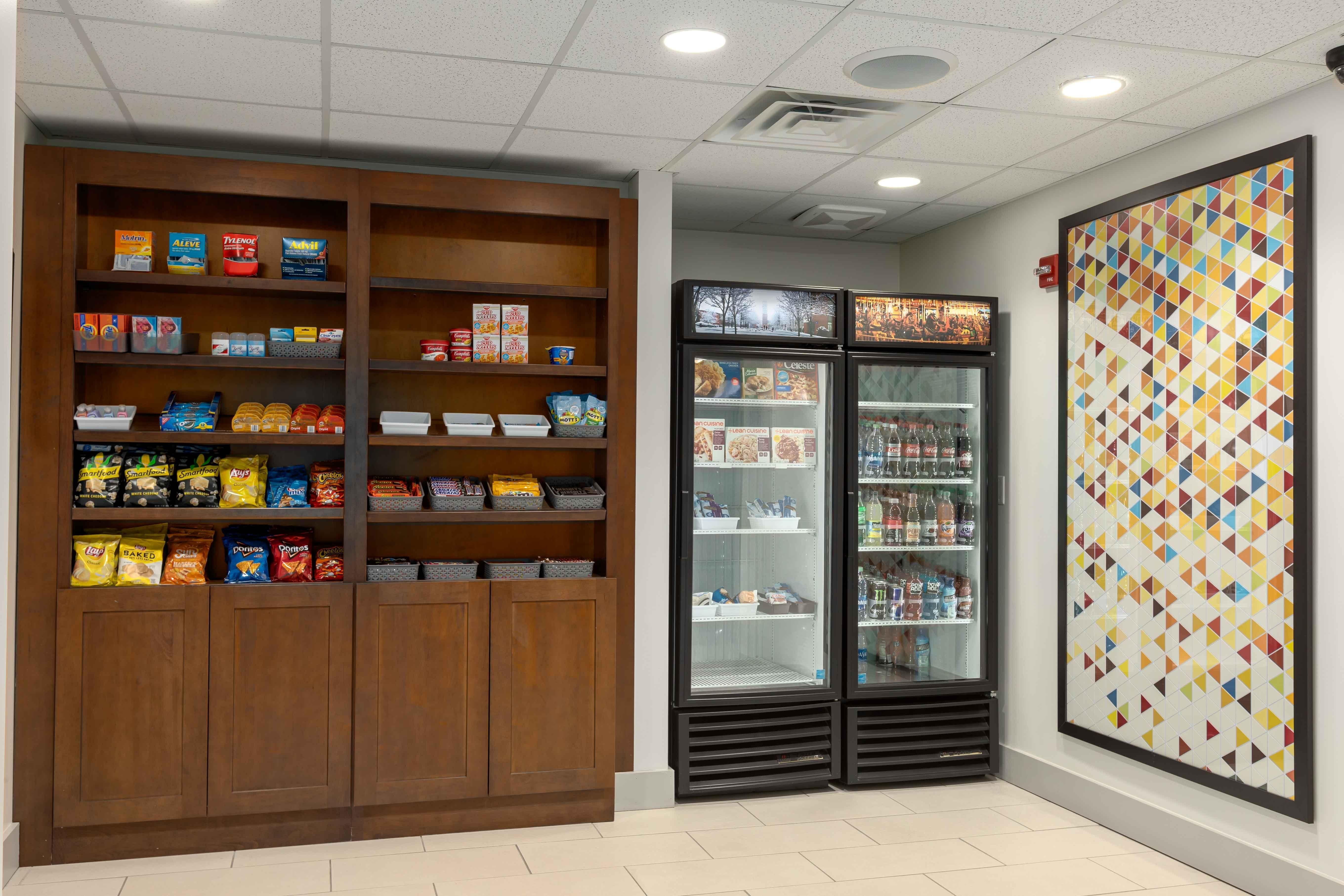 Holiday Inn Express Hotel & Suites Binghamton University-Vestal By Ihg Exterior foto